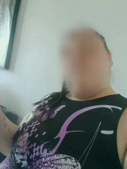Annika, 33