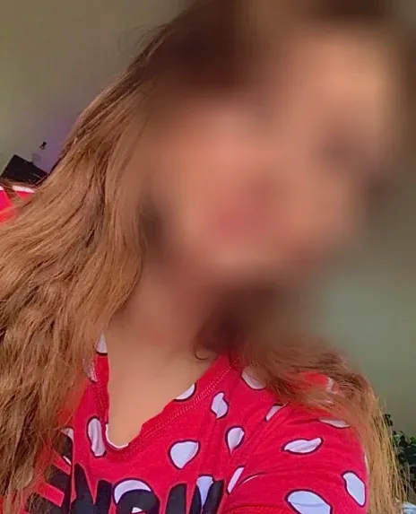 Juliane, 31