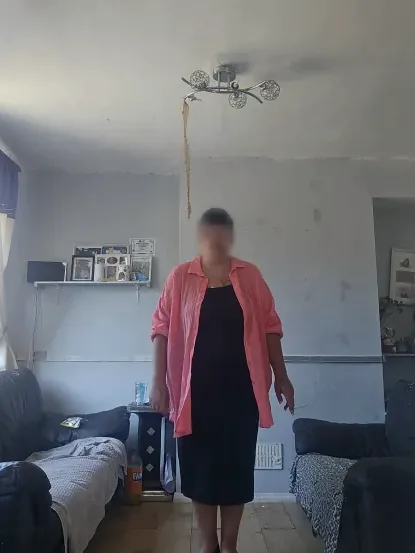 Marlene, 35