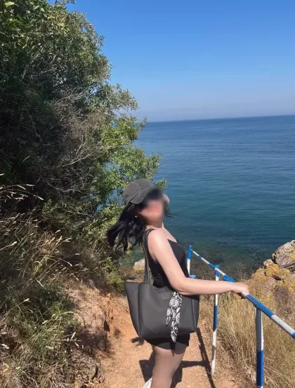 Tanja, 22